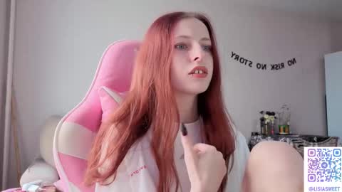 Snapshot of lisiasweet chatting on 10/03/25, 07:38 Lika online show from 10/03/25, 07:38