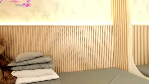 Snapshot of liss_reyes chatting on 07/10/26, 12:30 Liss online show from 07/10/26, 12:30