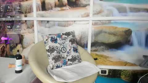 Lissa online show from 02/20/25, 05:55