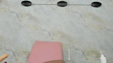 Lisa online show from 03/10/25, 09:21