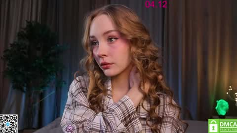your Liza again. Next stream Dec. 1  at 2 or 3  GMT online show from 12/04/24, 03:26