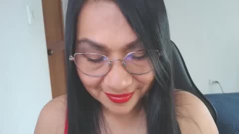 Lissafeethot online show from 09/16/25, 09:05