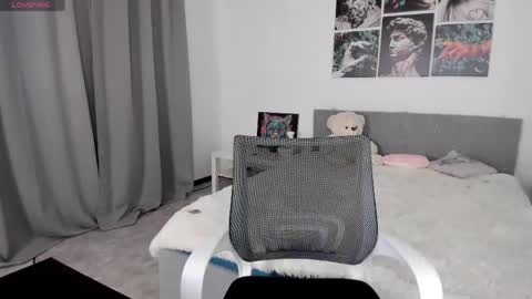 lissameoww online show from 05/09/26, 01:33