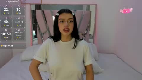 Snapshot of lissastone chatting on 10/09/25, 03:15 Lissa online show from 10/09/25, 03:15