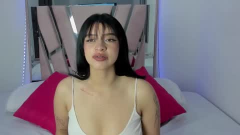 Snapshot of lissastone chatting on 10/15/25, 07:36 Lissa online show from 10/15/25, 07:36