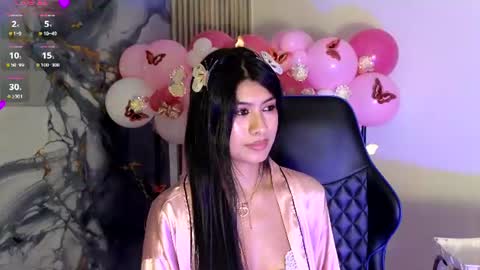 Snapshot of lissawild_ chatting on 06/19/26, 08:23 ss online show from 06/19/26, 08:23