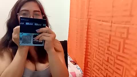 Snapshot of litamilf14 chatting on 11/05/25, 07:41 litamilf14 online show from 11/05/25, 07:41