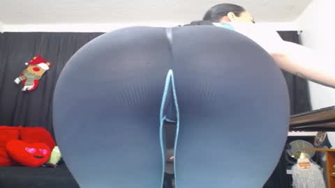LITA a sexy milf online show from 01/03/25, 11:01