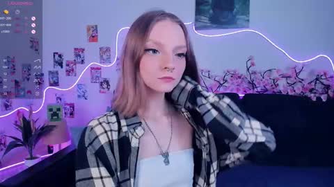 Bella online show from 11/21/25, 07:18