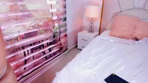 little__doll18 online show from 05/08/26, 09:31