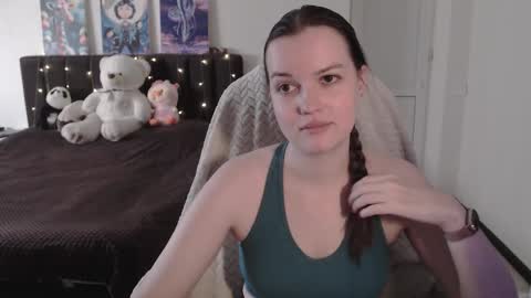 little__flowers online show from 11/09/25, 08:12