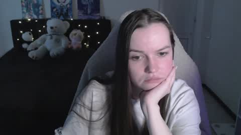 little__flowers online show from 04/29/26, 09:24