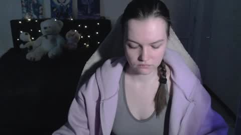 little__flowers online show from 05/01/26, 07:35