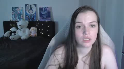 little__flowers online show from 06/19/26, 09:57