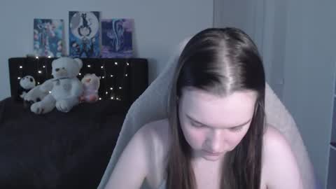 little__flowers online show from 06/24/26, 11:20
