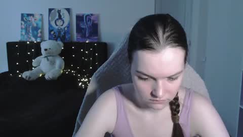 little__flowers online show from 07/04/26, 07:03
