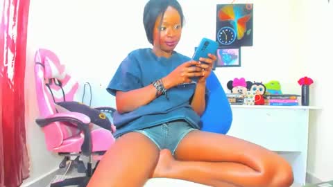 little_africa online show from 12/17/24, 11:39
