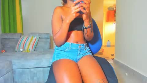 little_africa online show from 01/04/25, 02:46