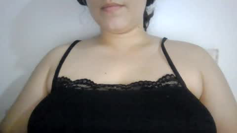 Snapshot of little_anef chatting on 07/01/26, 01:51 little_anef online show from 07/01/26, 01:51