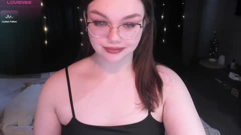 Eva online show from 12/13/24, 11:02