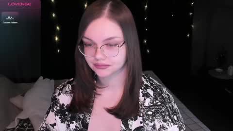 Eva online show from 12/18/24, 01:23