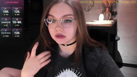 Eva online show from 01/04/25, 02:14