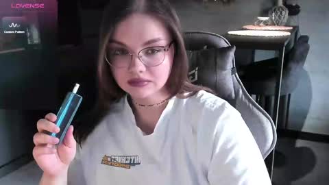 Eva online show from 01/20/25, 10:51