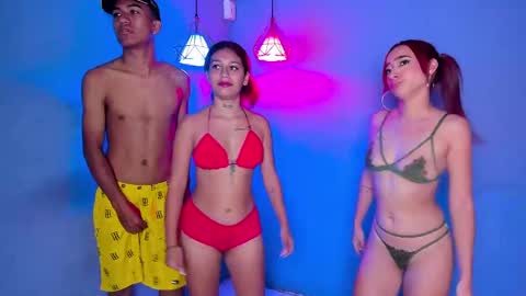 Snapshot of little_bitch42 chatting on 02/04/25, 02:10      -     online show from 02/04/25, 02:10