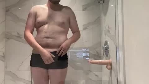 little_boi2much online show from 09/14/25, 05:34