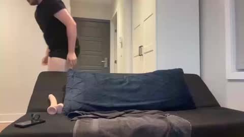 little_boi2much online show from 10/11/25, 01:16