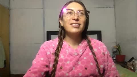 Snapshot of little_devil_diablita90 chatting on 09/23/25, 02:14 Diablita online show from 09/23/25, 02:14