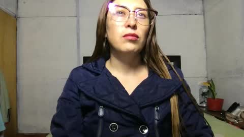 Snapshot of little_devil_diablita90 chatting on 09/28/25, 02:06 Diablita online show from 09/28/25, 02:06