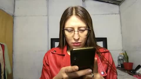 Snapshot of little_devil_diablita90 chatting on 10/30/25, 02:35 Diablita online show from 10/30/25, 02:35