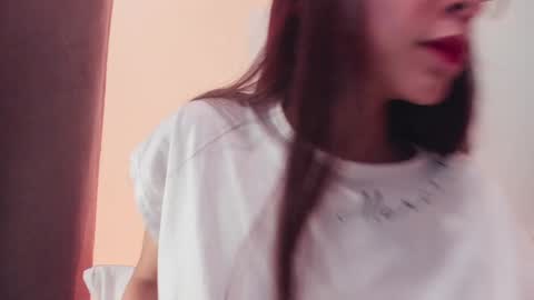 Snapshot of little_eli chatting on 01/31/25, 07:08 Help me reach 100 likes online show from 01/31/25, 07:08