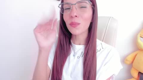 Snapshot of little_eli chatting on 02/26/25, 07:27 Help me reach 100 likes online show from 02/26/25, 07:27