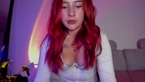 Snapshot of little_emilyd chatting on 05/01/26, 10:58 Emily online show from 05/01/26, 10:58