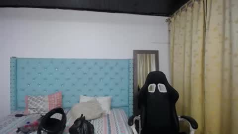 mai rojas online show from 09/13/25, 12:16