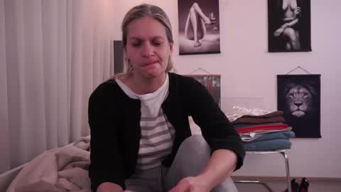little_heart_andreea online show from 02/20/25, 09:09