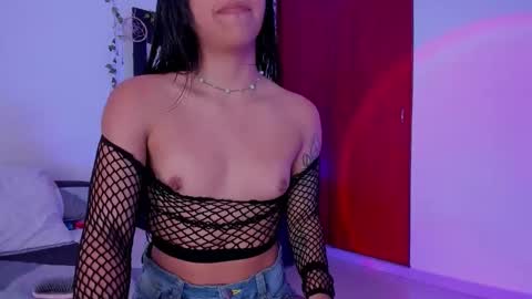 kayla  Instagram kayla 71082 online show from 11/17/25, 09:42