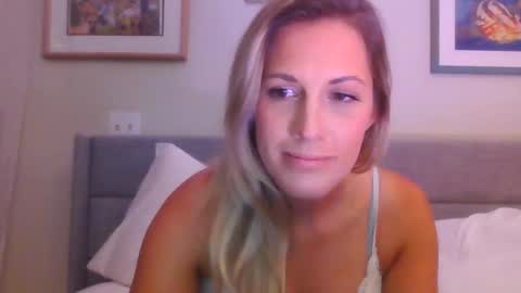 Snapshot of little_lies chatting on 02/28/25, 04:54 little lies online show from 02/28/25, 04:54