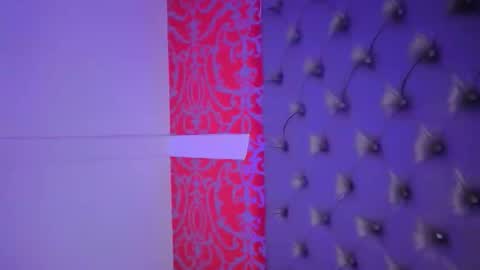 little_lilith_apple online show from 11/10/25, 11:09