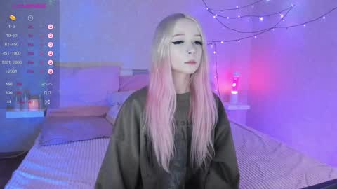 Snapshot of little_misaki chatting on 12/02/24, 06:32 Maria online show from 12/02/24, 06:32