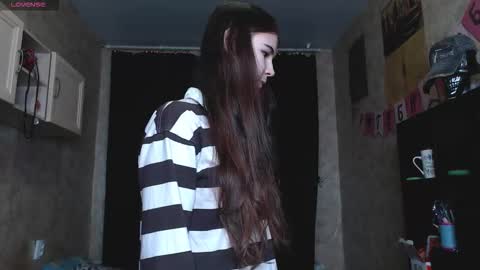 Snapshot of little_owlx chatting on 10/03/25, 06:49 Alice.. online show from 10/03/25, 06:49