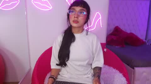 Paulette online show from 07/12/26, 04:25