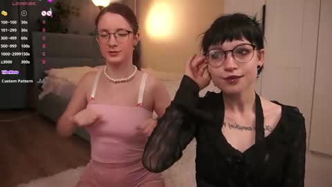 Kiki online show from 07/04/26, 08:04