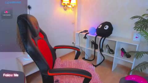 little_rockk online show from 10/15/25, 04:23