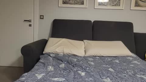 GiuliaFrancesco online show from 12/21/24, 02:52