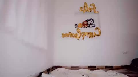 little_selene online show from 09/08/25, 08:52