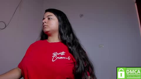 Snapshot of little_shaara chatting on 10/08/25, 08:17 Shaara online show from 10/08/25, 08:17