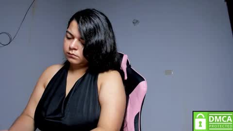 Snapshot of little_shaara chatting on 11/09/25, 08:45 Shaara online show from 11/09/25, 08:45